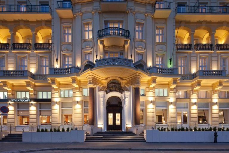 לינה ברובע ה-13