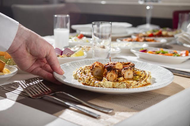 מסעדות ליד ארמון שנברון ששווה ללכת לפני/אחרי הביקור