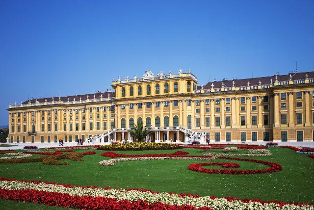 הגנים הקיסריים של שנברון – מבט כללי