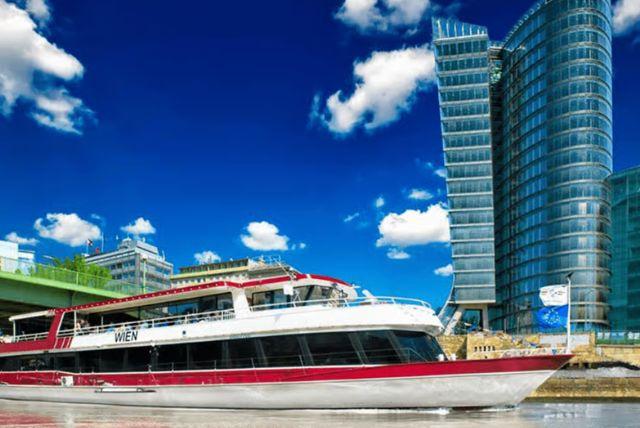 כרטיס וינה פאס הכולל 3-5 אטרקציות בוינה לבחירה כולל ארמון שנברון credit to getyourguide.com