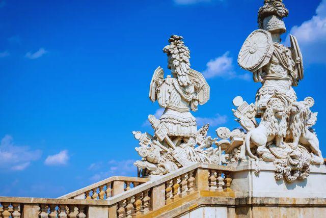 הסיור הקצר בארמון שנברון - Imperial Tour credit to getyourguide.com