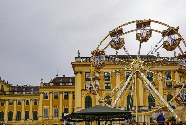 המעבר מארמון למוזיאון