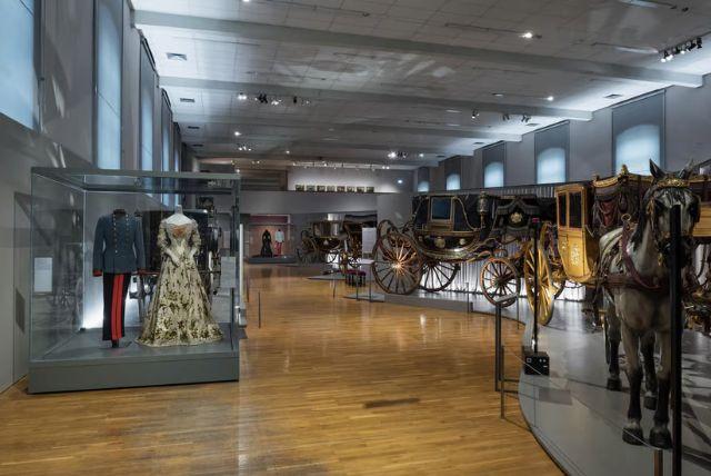 חפצים אישיים של הקיסרים בארמון שנברון credit to getyourguide.com