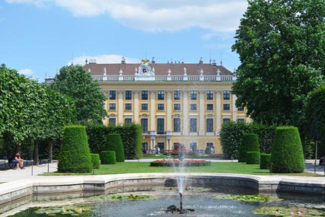 חדרי הקיסרית אליזבת (סיסי) בארמון שנברון