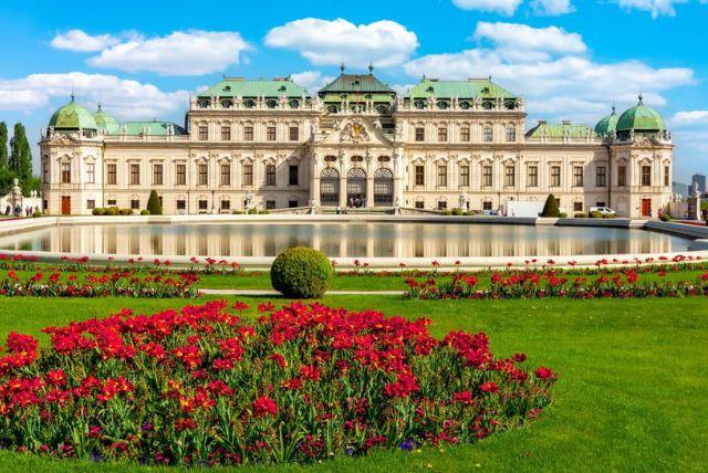 ארמון בלוודר בוינה - עליון ותחתון credit to getyourguide.com