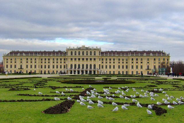 ארמון שנברון עם ילדים - טיפים והמלצות