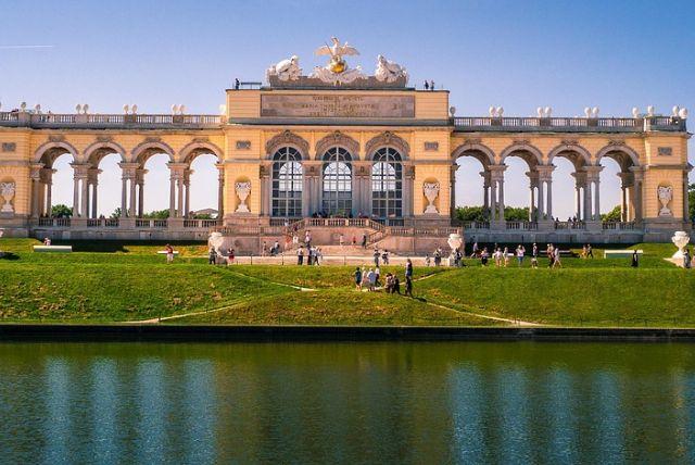 ארמון שנברון עם ילדים - טיפים והמלצות